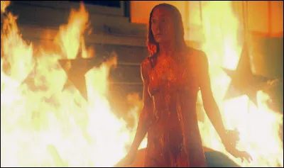 ''Carrie au bal du diable'' est un film d'horreur américain réalisé par Brian De Palma. C'est une adaptation du roman ''Carrie''. Qui est l'auteur du roman ?