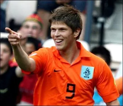 Dans quel club volue ce joueur (avril 2010) ?