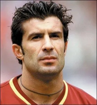 Dans quelle slction a volu Luis Figo ?