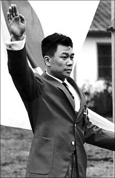 13 médailles (1952-64) > Takashi Ono aura réussi à lui seul, en 12 ans et 4 olympiades, à casser la domination ... sur tous les tapis de gymnastique mondiale et olympique !