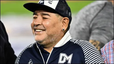 Quel sport Diego Maradona pratiquait-il ?