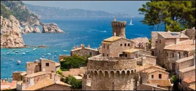 Dans quel pays trouve-t-on la Catalogne ?