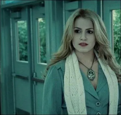 Comment s'appelle l'ami du fianc, venant d'Atlanta ?