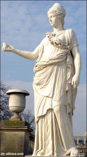 De quoi Athéna est-elle la déesse ?