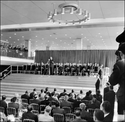 A quel événement de Gaulle assiste-t-il ce 24 février 1961 ?