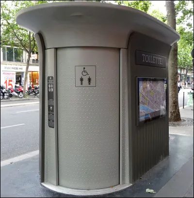 Placées dans quatre zones de la ville, ces toilettes sont...