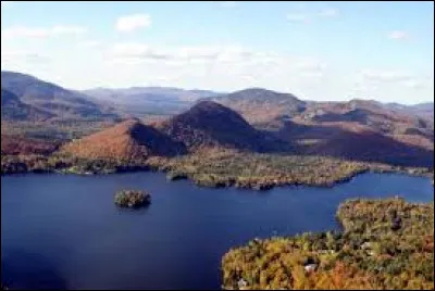 Quel est le plus grand lac d'eau douce au monde ?