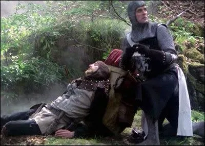 Qui dit  Lancelot 'message for you sir' ?