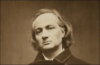 Qui est ce poète, auteur du poème ''La Cloche fêlée'' ?