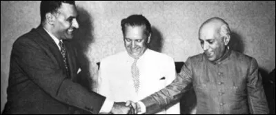 Cette conf&eacute;rence, qui s'est d&eacute;roul&eacute;e du 1 au 6 septembre 1961, prolonge Bandung et donne naissance au mouvement des pays "non align&eacute;s" : o&ugrave; se tient-elle ?