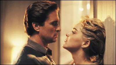 La méchante, qui finit vainqueur, est Catherine Tramell dans...