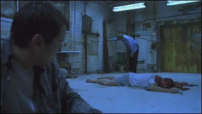 Le méchant, qui finit vainqueur, est John Kramer/le tueur au puzzle dans...