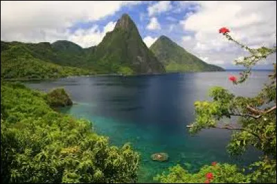 Nommez la capitale de Sainte-Lucie !