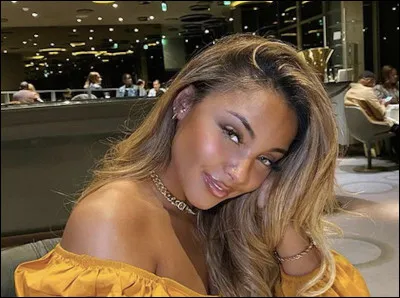 Quel âge a-t-elle ?