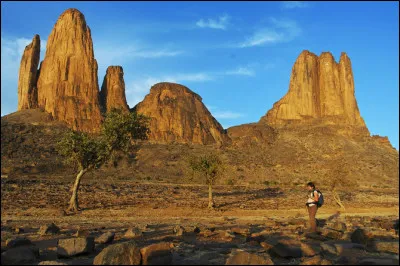 Sur quel continent le Kaga Tondo se situe-t-il ?