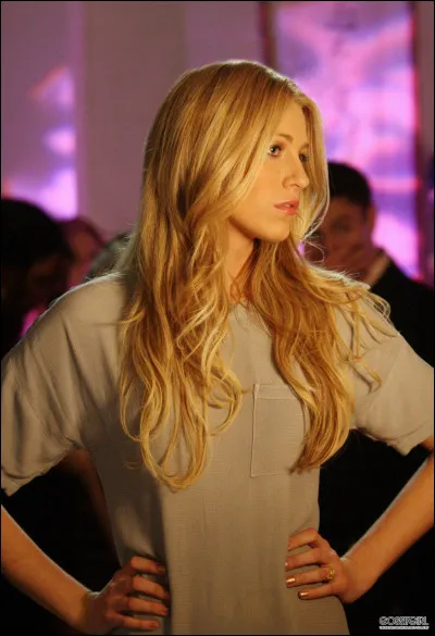 Qui devient le demi-frère de Serena et Eric ?