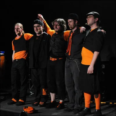 Le chanteur de ce groupe est auteur et photographe à La Bouinotte. Qui est-il ?