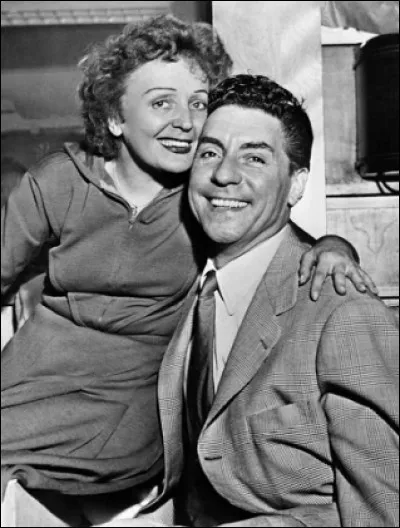 Qui sont ces amants, Edith et Marcel, deux monstres sacrés au sommet de leur gloire qui vécurent une courte passion dévorante et entière jusqu'à la mort tragique de Marcel dans un accident d'avion ?