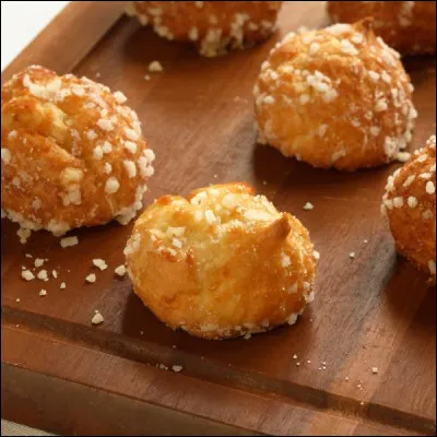 Chou comme chouquette : avec quoi est-elle fourrée ?