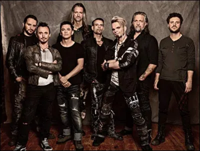 Complétez : 
"Feror ego veluti sine nauta..."