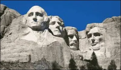 Quelle tête Gutzon Borglum n'a-t-il pas représenté sur le mont Rushmore ?