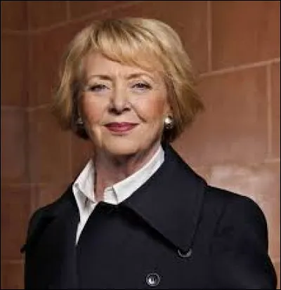 De quel pays Vigd&iacute;s Finnbogad&oacute;ttir &eacute;tait-elle pr&eacute;sidente ?