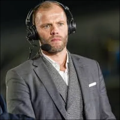 Dans quel sport Eidur Gudjohnsen s'illustre-t-il ?