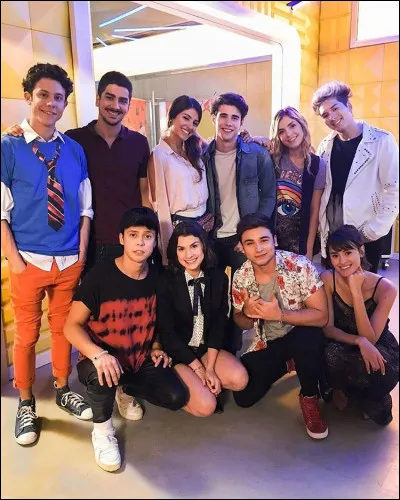 Quel est l'endroit où vont Pixie, Daisy, Manuel, Bia, Chiara, Celeste, John, Jandino, Carmin, Alex, Jandino, cest-à-dire à peu près tout le monde ?