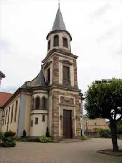 Nous terminons notre balade dans le Grand-Est, devant l'église Saint-Michel de Reichstett. Ville de l'Eurométropole Strasbourgeoise, elle se trouve dans le département ...