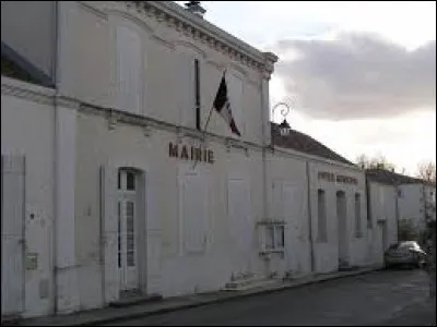 Macqueville est une commune Charentaise-Maritime située en région ...