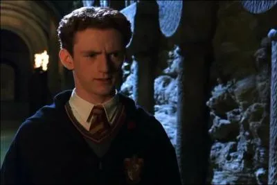 Ce personnage est l'un des 5 frres de Ron Wesley, mais quel est son prnom ?