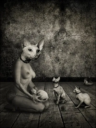 Quelle est cette divinité égyptienne protectrice veillant et protégeant les foyers et les femmes ?