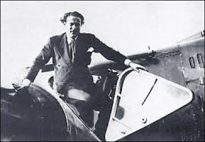 Célèbre pilote de l'Aéropostale, il s'est s'illustré par l'établissement de la ligne Buenos Aires-Rio de Janeiro (1928) et le franchissement de la cordillère des Andes (1929). Le 12 mai 1930, il réussit la traversée de l'Atlantique sud sans escale, de Natal à Saint-Louis du Sénégal. Il disparait en mer, au large de Dakar, en décembre 1936.