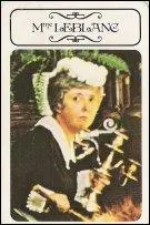 Dans quel jeu de socit trouvons-nous la gouvernante Madame Leblanc ?