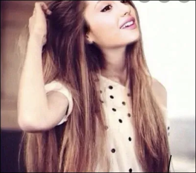 Combien a-t-elle de chiens ?