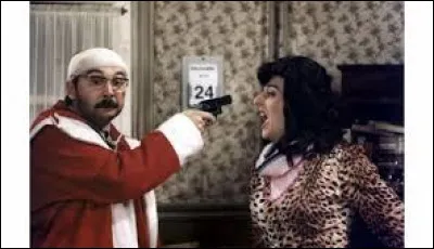 Qui a r&eacute;alis&eacute; "Le p&egrave;re No&euml;l est une ordure" ?