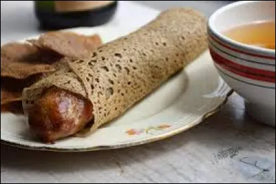 De quelle région la galette saucisse est-elle une spécialité ?