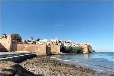 Dans quel pays la ville de Rabat est-elle la capitale ?