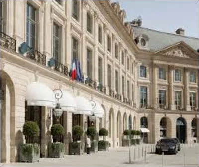 Dans quel arrondissement de la ville de Paris se trouve le Ritz Paris ?