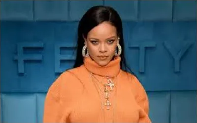 En quelle année est née la célèbre chanteuse Rihanna ?