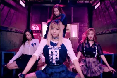 Quelle a été leur première chanson ?