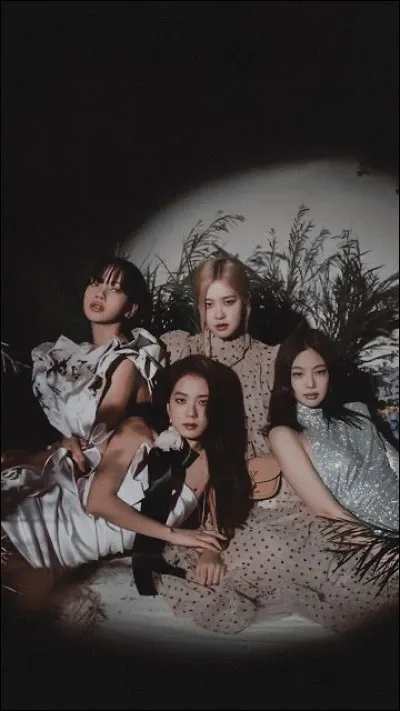 Quelle est la star avec qui Blackpink a fait une chanson dernièrement ?