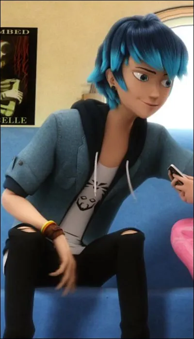 Qui tombe amoureuse de lui ?