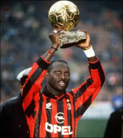 Ancien joueur de football, ancien gagnant du Ballon d'or en 1995, George Weah est l'actuel pr&eacute;sident, depuis 2018 du :