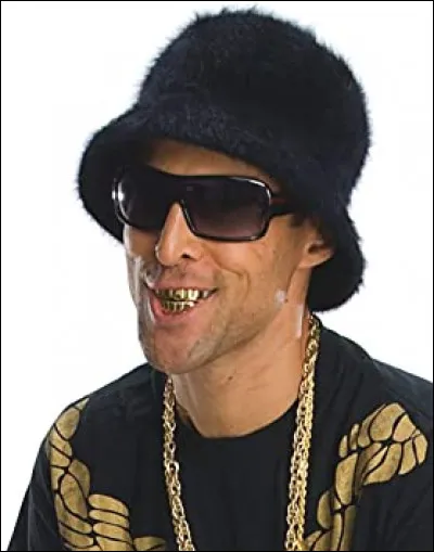 Quel rappeur a sorti un clip portant le nom "M2LT" ?