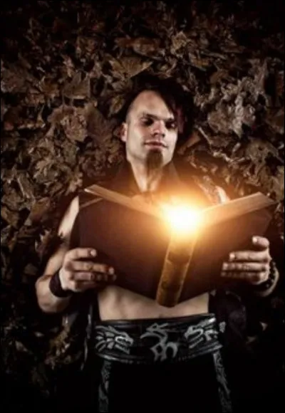 Complétez : 
"Car elle est la plus.. (bis)"