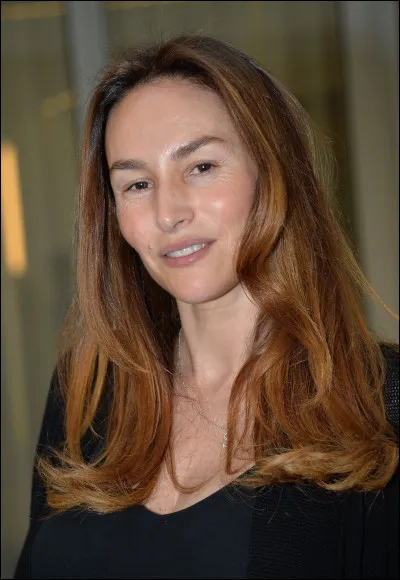 Comment s'appelle la sur de Clothilde Armand ?