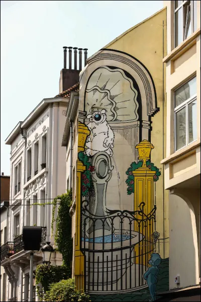 Le néerlandais est :