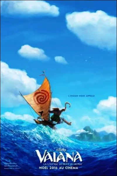 Dans le film d'animation "Vaiana : La Légende du bout du monde", avec quel animal Vaiana prend-elle la mer en chantant pour la première fois "Le Bleu lumière" ?