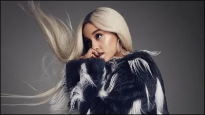 Que fait-elle dans la vie ?